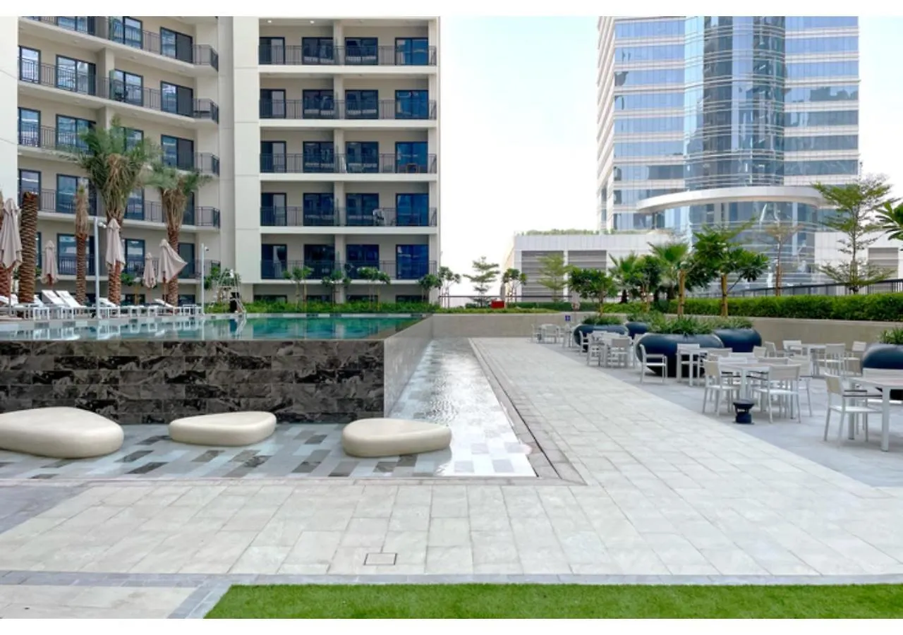 Keyrock Living - Elegant City Escape At Zada Tower Dubai